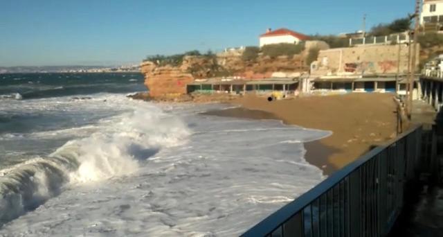 Le Cabanon Bleu Sur La Plage Marselha Exterior foto