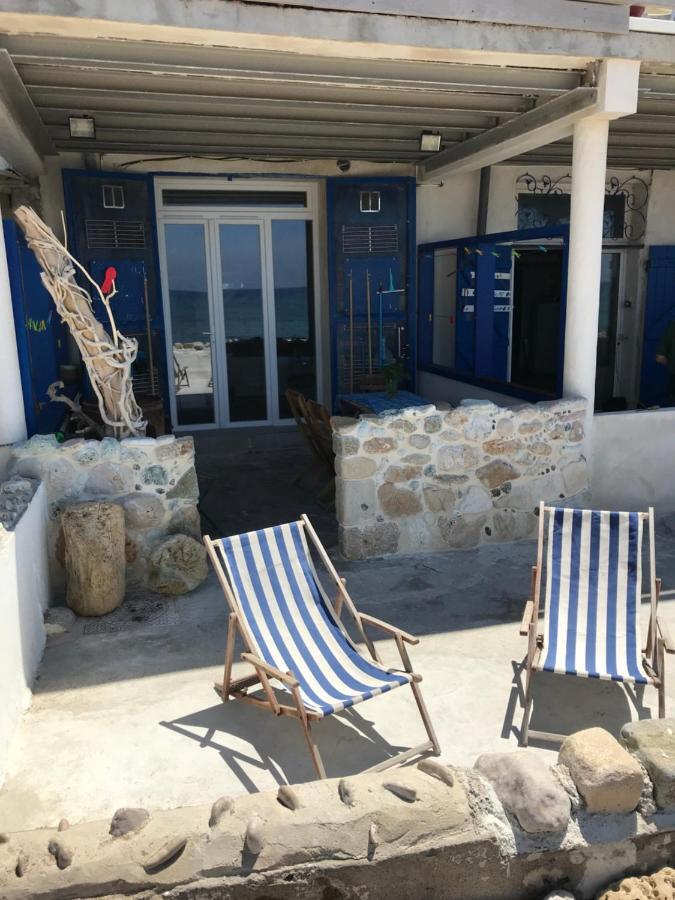 Le Cabanon Bleu Sur La Plage Marselha Exterior foto